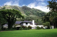 ohg0228_1 Restored Old Pali Road Estate.